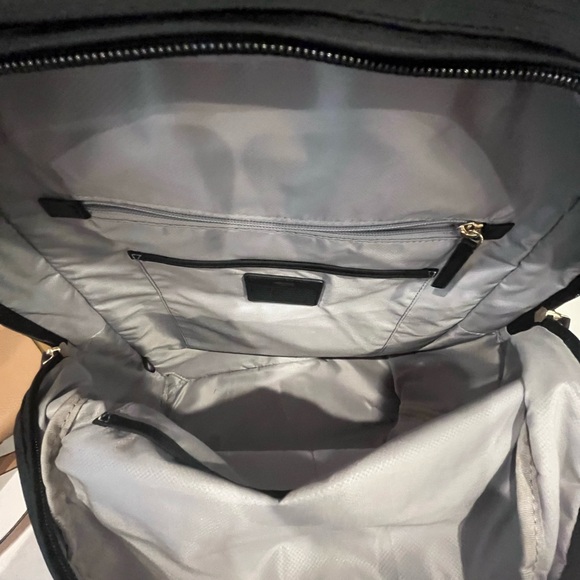 Tumi Carson Backpack. New - Picture 2 of 9